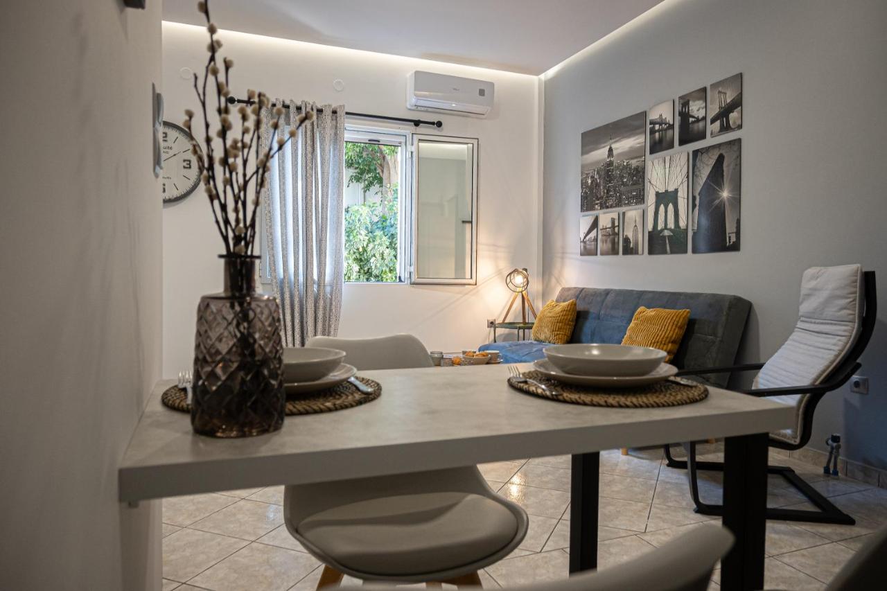 Thalia Apartments Kalamata Exterior photo
